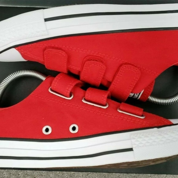 CONVERSE CTAS 3V OX Enamel/ Red Shoes Sz US 8.5 - Picture 3 of 7